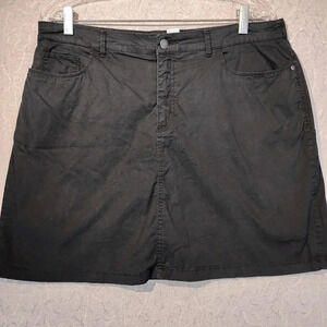 Croft & Barrow Women's Black Classic Fit Stretch Skort  Size 12